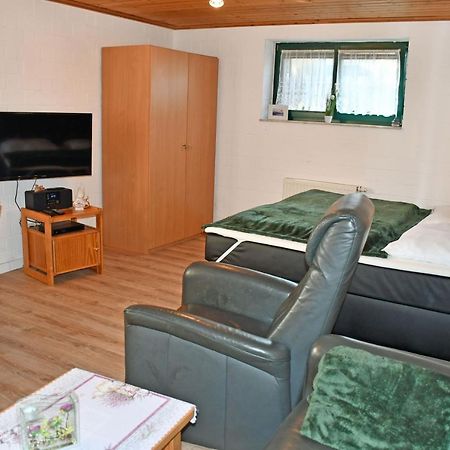 Ferienwohnung Zudar Auf Ruegen Bagian luar foto