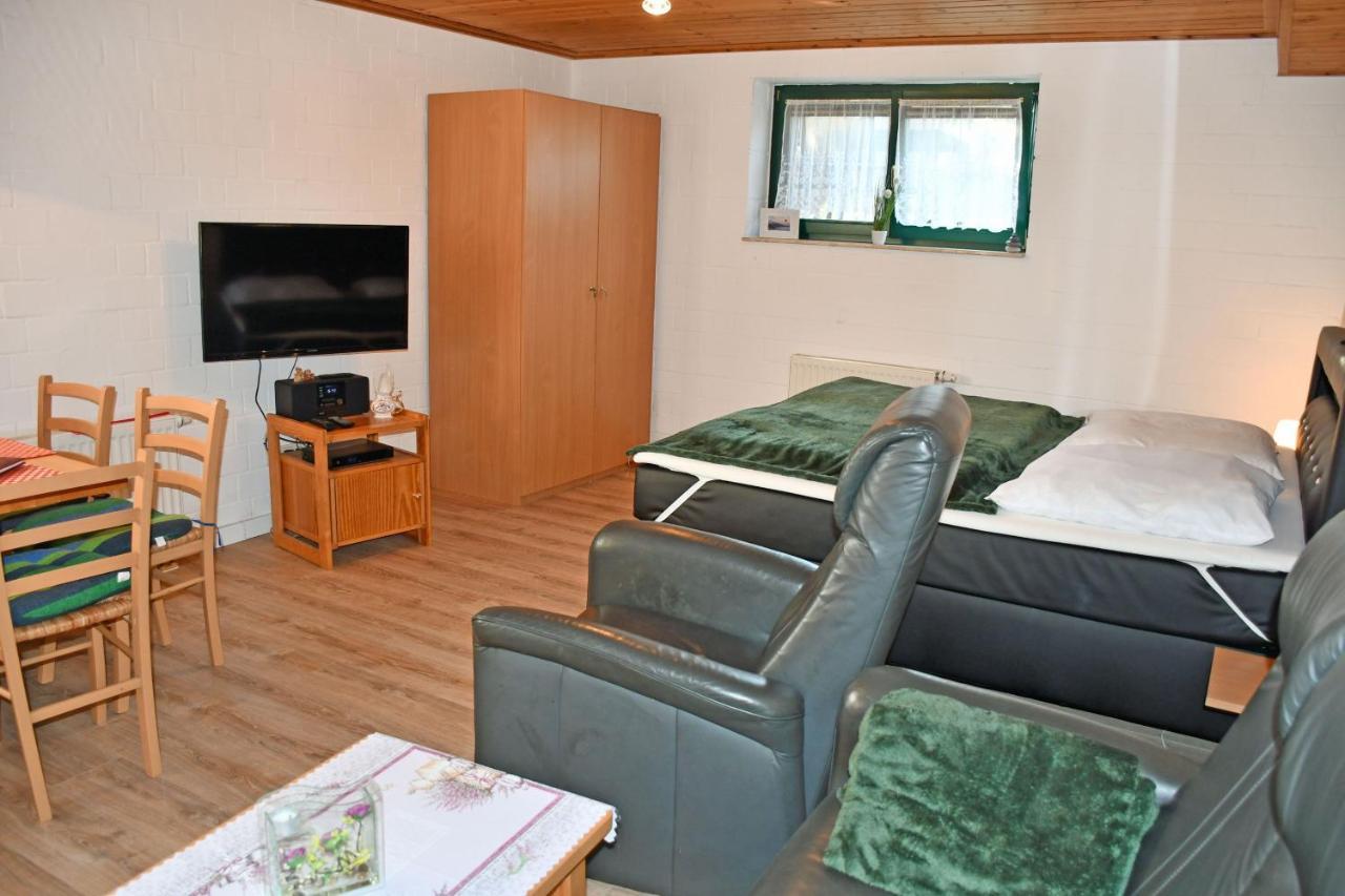 Ferienwohnung Zudar Auf Ruegen Bagian luar foto