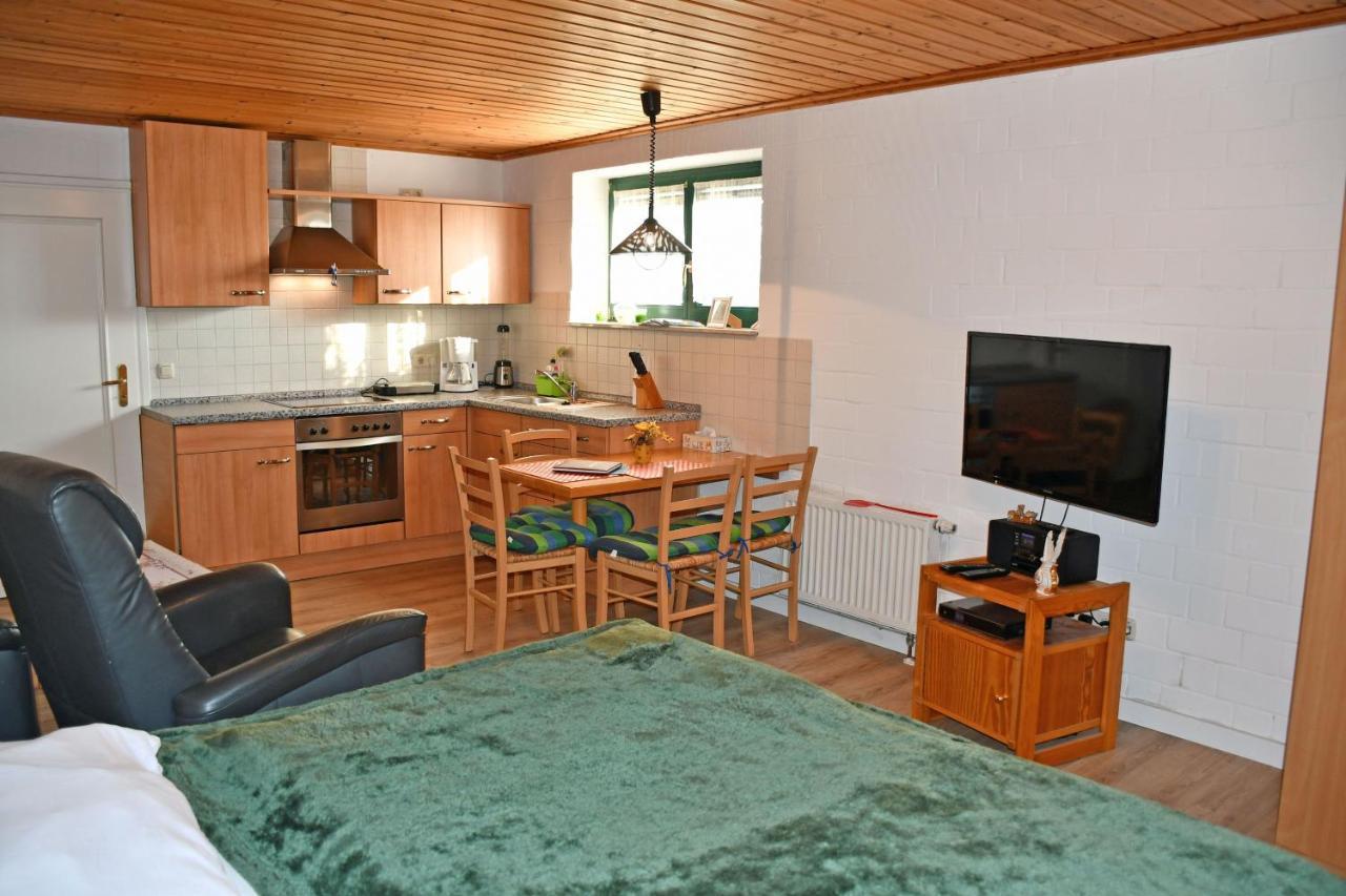 Ferienwohnung Zudar Auf Ruegen Bagian luar foto