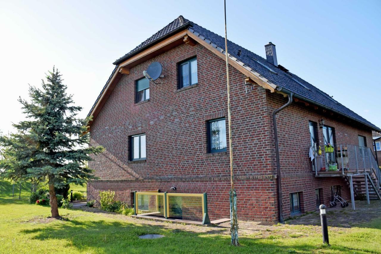 Ferienwohnung Zudar Auf Ruegen Bagian luar foto