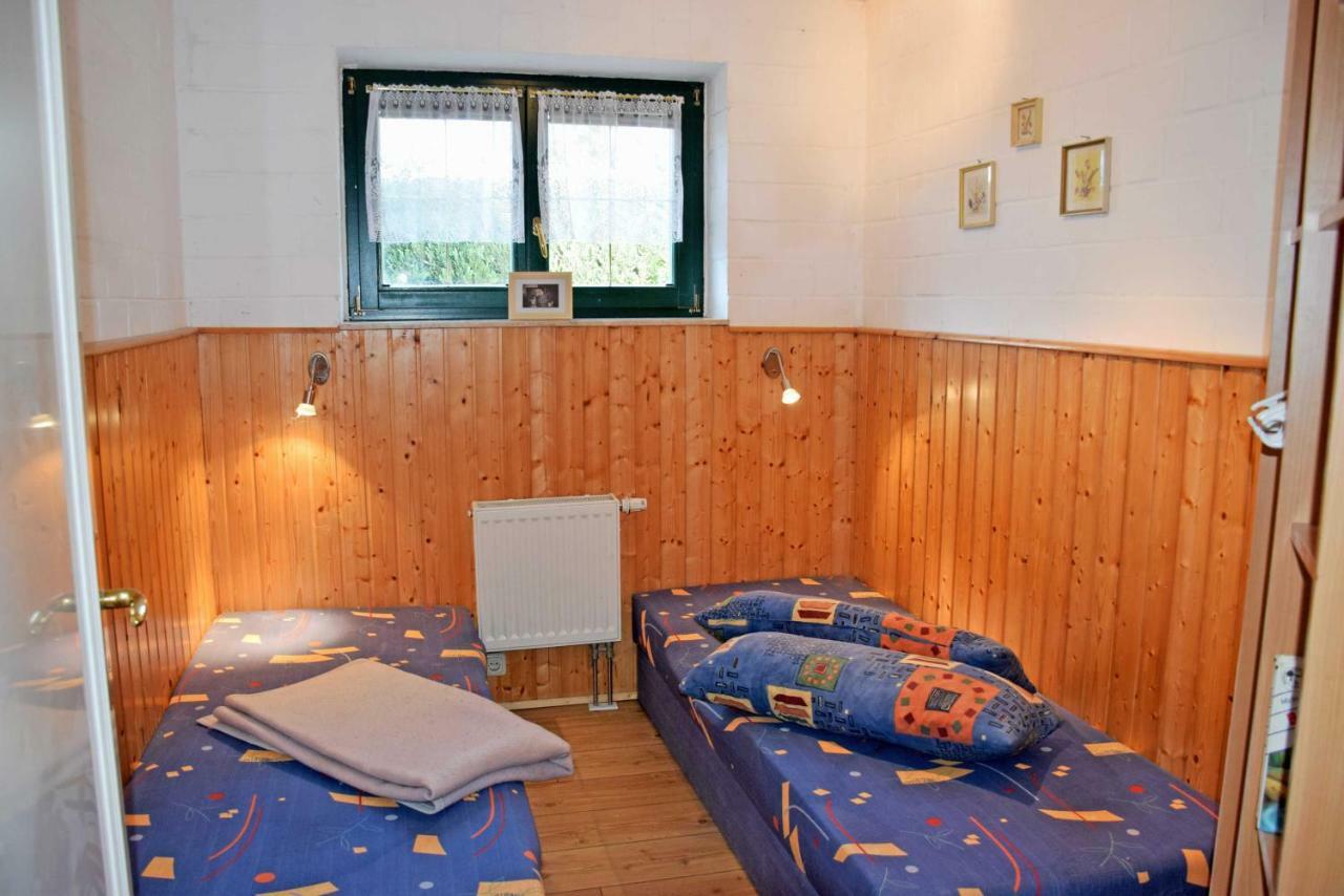 Ferienwohnung Zudar Auf Ruegen Bagian luar foto